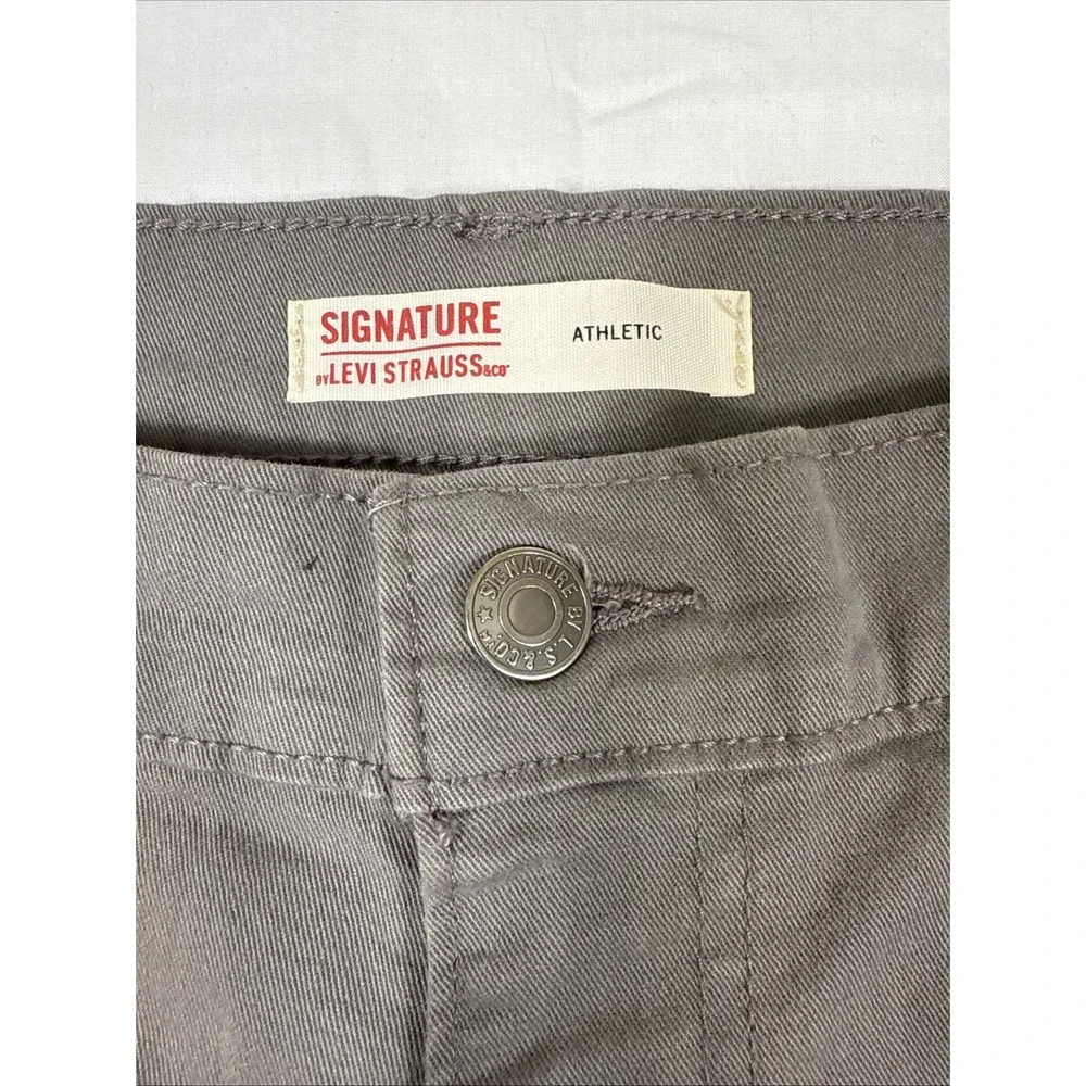 JEAN STRAIGHT Levi Strauss Signature  Mens 32x34 Gray Athletic  Fit‎ 100% Cotton